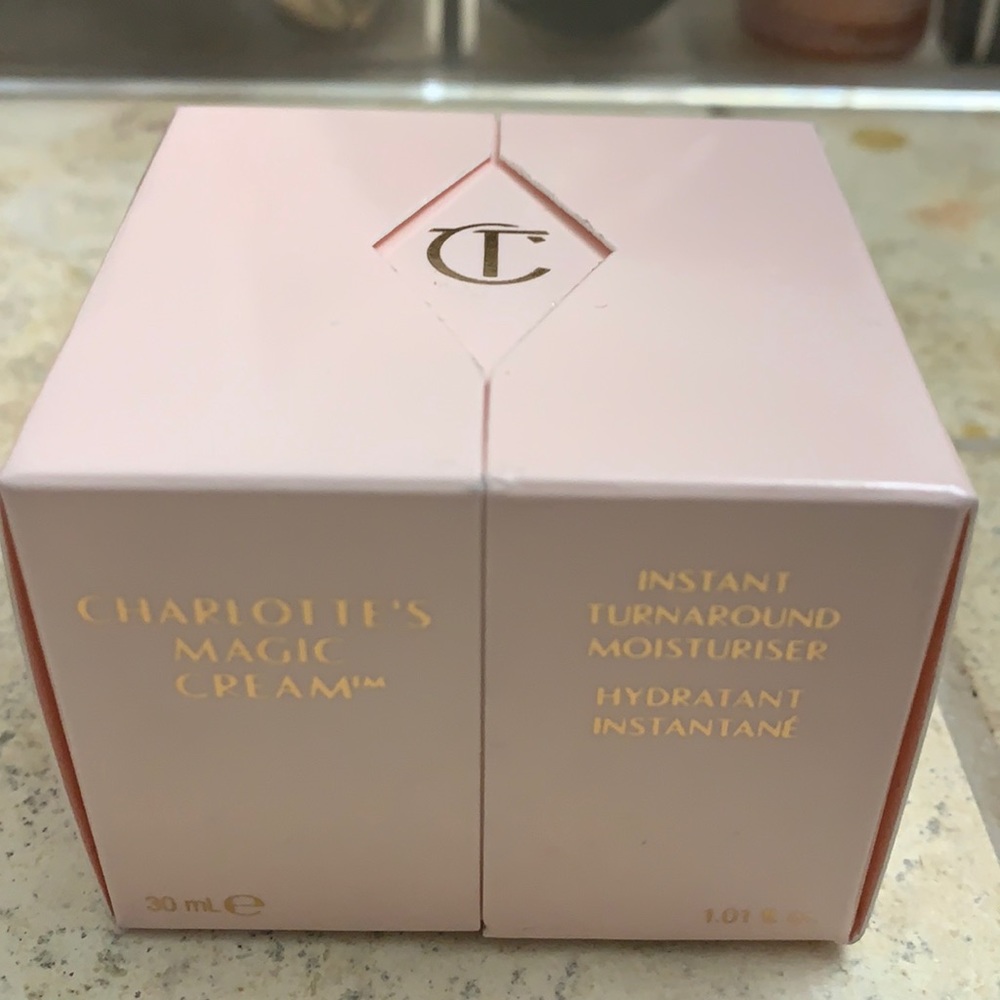 Charlotte Tilbury Magic Cream